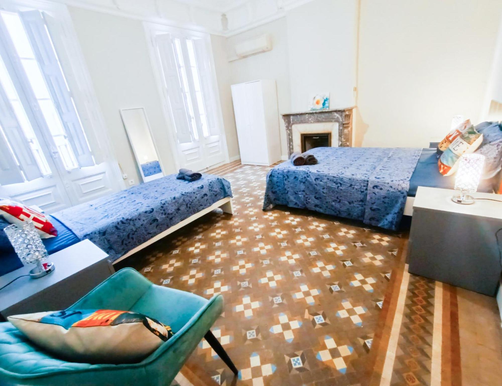 Private Rooms By Plaza Catalunya Барселона Екстер'єр фото
