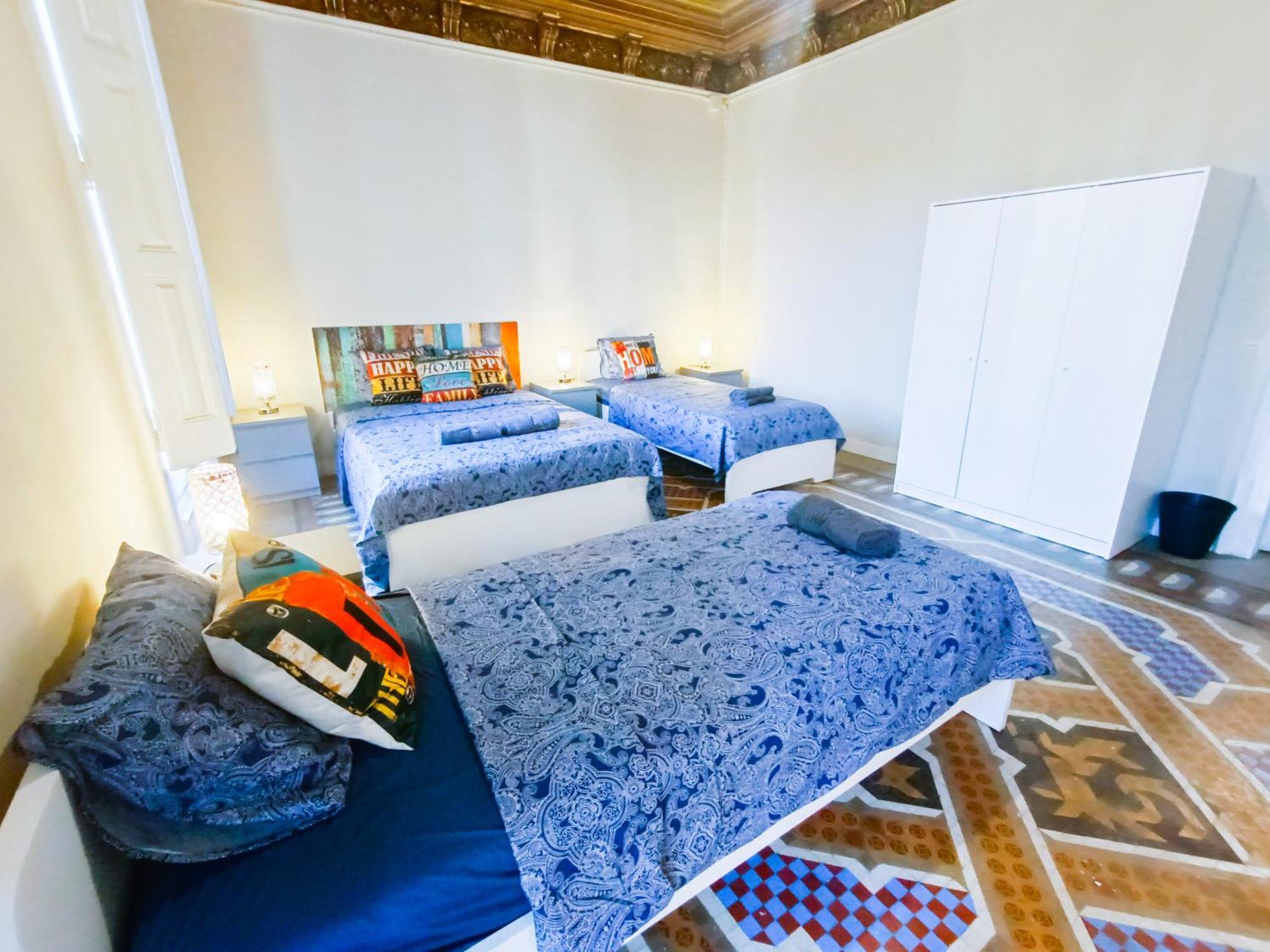 Private Rooms By Plaza Catalunya Барселона Екстер'єр фото