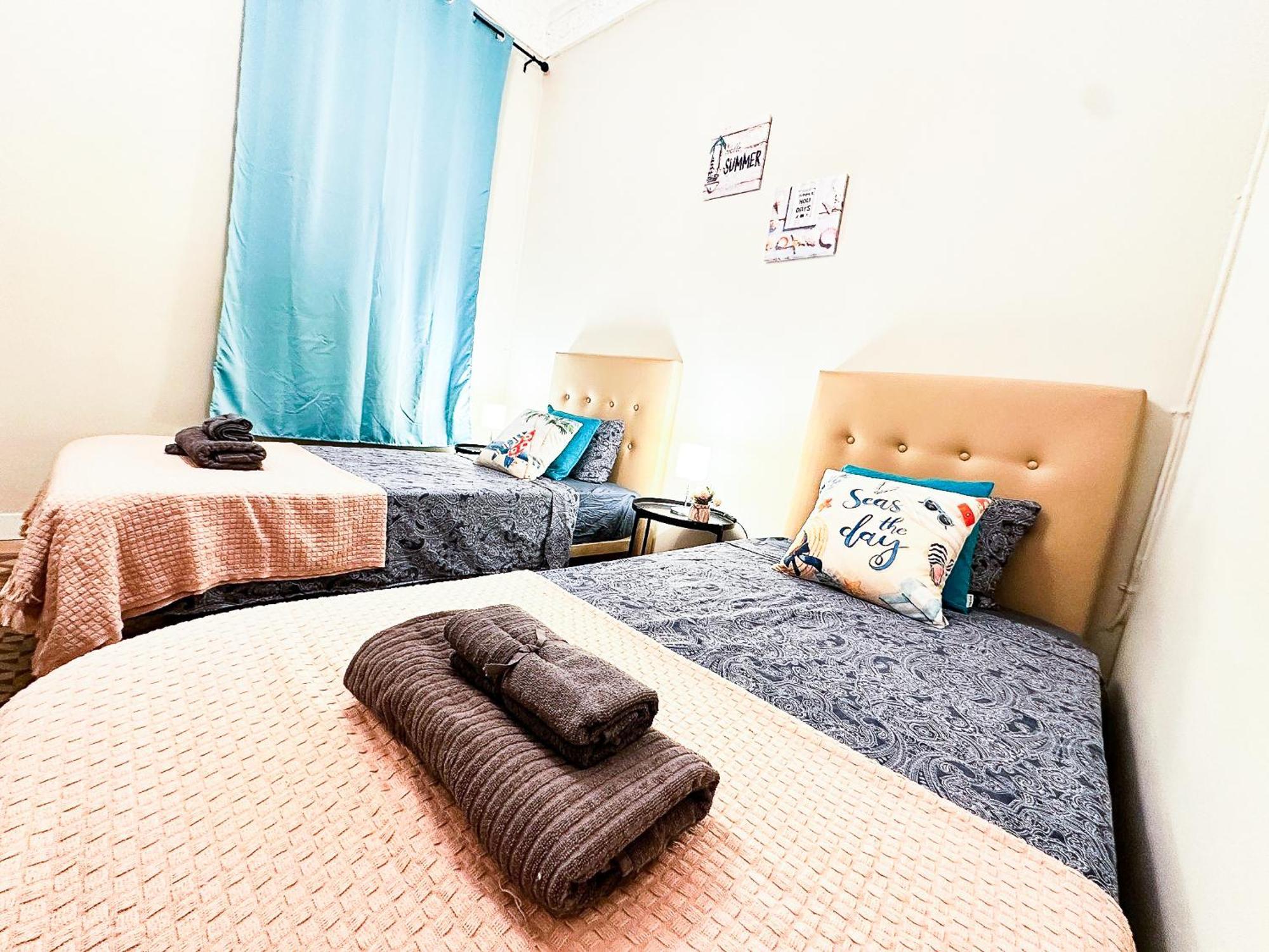 Private Rooms By Plaza Catalunya Барселона Екстер'єр фото