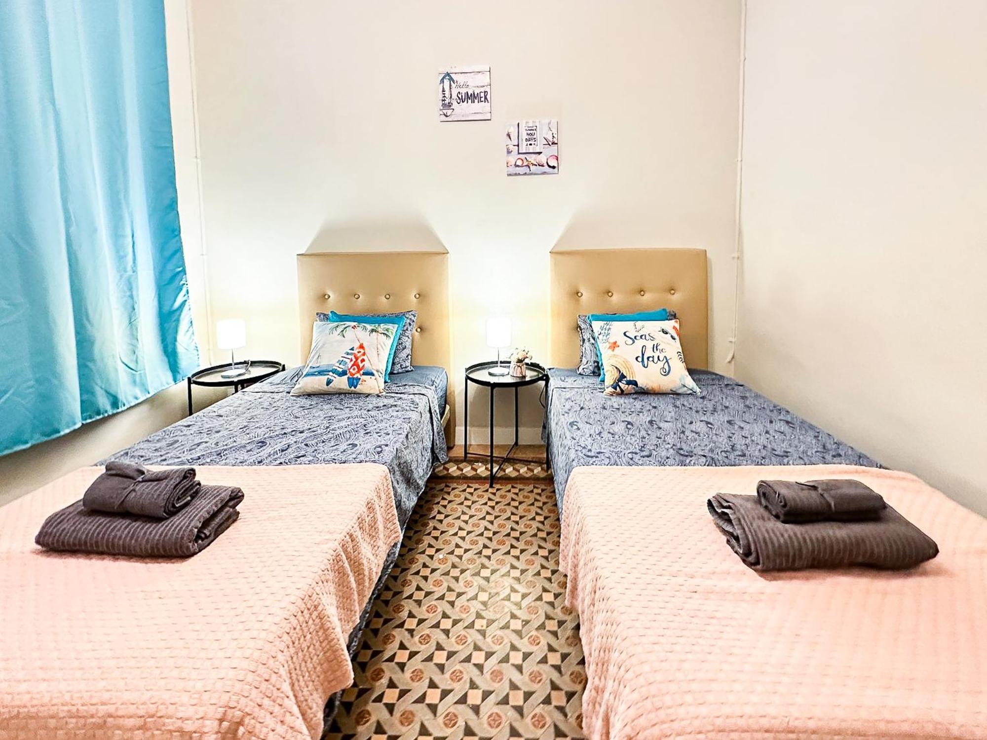 Private Rooms By Plaza Catalunya Барселона Екстер'єр фото